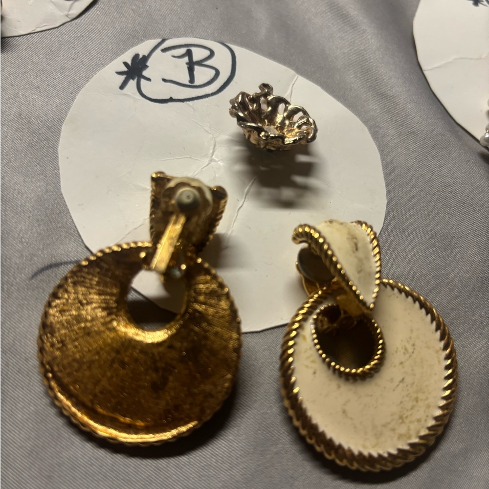 Jewelry bundle - Picture 6 of 7